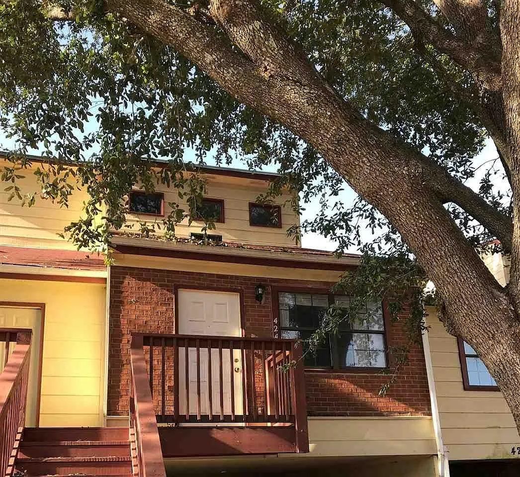 Front exterior of the Indian Village townhome, near the FSU stadium